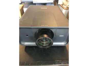 SANYO PLC-XP100BKL