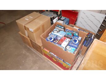 SUUREM KOGUS  VIDEOKASSETTE.