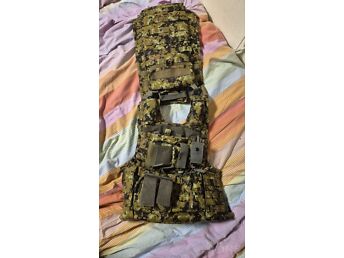 AIRSOFT VEST