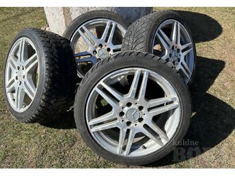 AMG VELJED 18 TOLLI