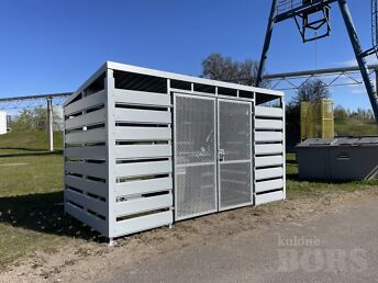 PRÜGIMAJAD, JALGRATTA MAJA