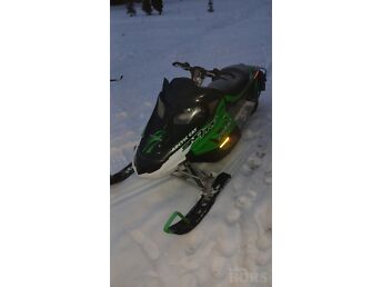 ARTIC CAT F6 SNO PRO