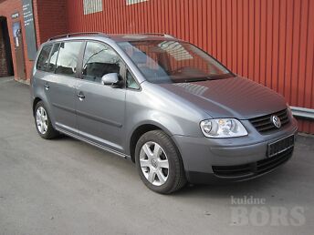 VW TOURAN -05