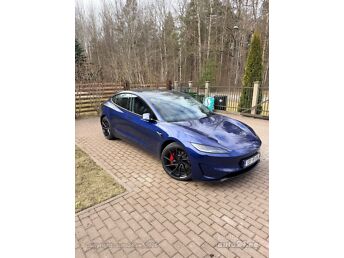 TESLA MODEL 3 PERFORMANCE 190 kW -24