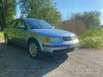 VW PASSAT 1.6 74 kW -97