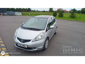 HONDA JAZZ 1.3 73 kW -11