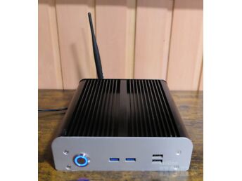 INTEL SILENT NUC I5-7300U 2.6 GHZ 8/256 SSD WLAN