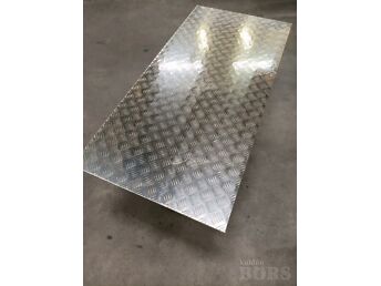 ALUMIINIUM RIHVEL PLAAT 4MM