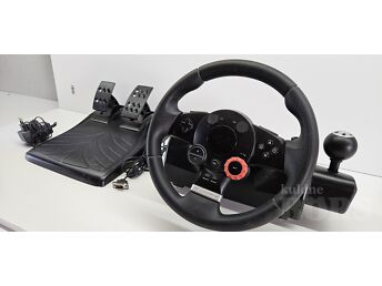 LOGITECH DRIVING FORCE.