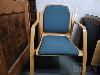 MÜÜA HEAD MUGAVAD JA TUGEVAD VINEERIST TOOLID
