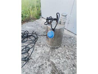 GRUNDFOS PUMP