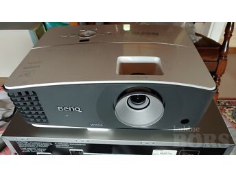 PROJEKTOR BENQ MW705