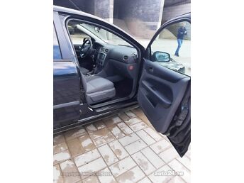 FORD FOCUS 1.6 74 kW -07