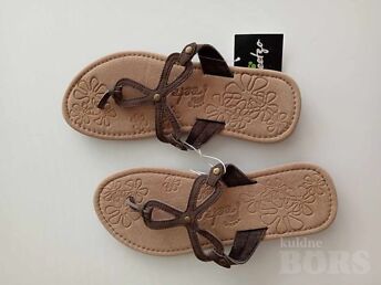 FEETGO NATURAALSEST NAHAST SANDAALID 37-38