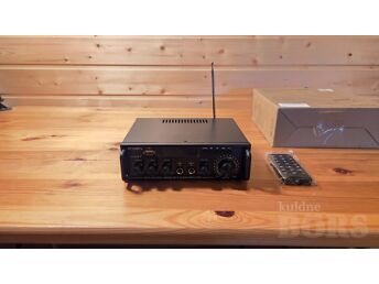 KOMPAKTNE BLUETOOTH STEREO RESSIIVER