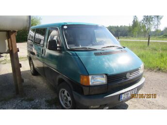 VW MULTIVAN TAGAVOODI 2.5 81 kW -92