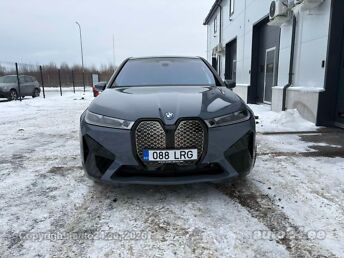 BMW IX M60 455 kW -23