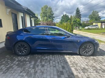 TESLA MODEL S LONG RANGE RAVEN 421 kW -19