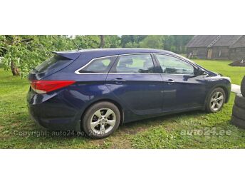 HYUNDAI I40 1.6 99 kW -12