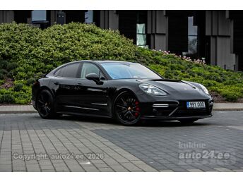 PORSCHE PANAMERA TURBO 971 APPROVED 4.0 404 kW -16
