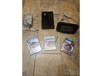 NINTENDO WII U 32GB +3 CD