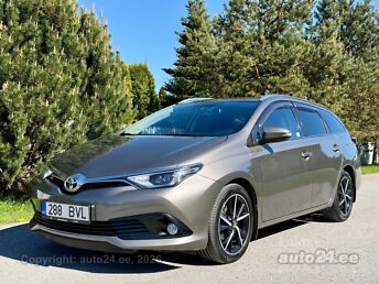 TOYOTA AURIS TOURING SPORTS ACTIVE STYLE FACELIFT 1.6 82 kW -17