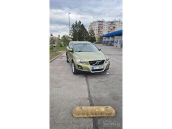 VOLVO XC60 2.4 151 kW -09