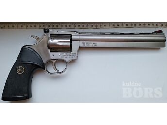 DAN WESSON ARMS .357 MAGNUM MODEL 715 8''