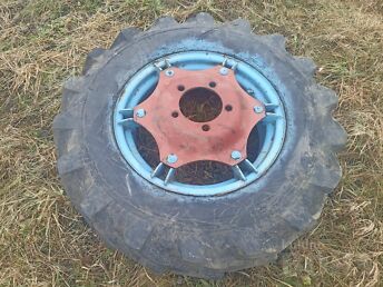 MTZ 82 ESIRATAS