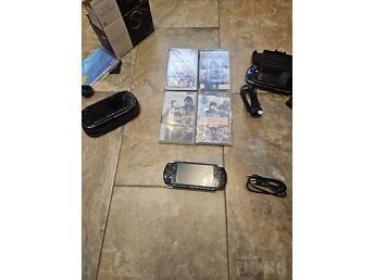 SONY PLAYSTATION PORTABLE SLIM 3000 PSP 2000 ПСП 1000