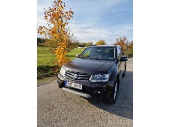 SUZUKI GRAND VITARA 2.4 124 kW -13