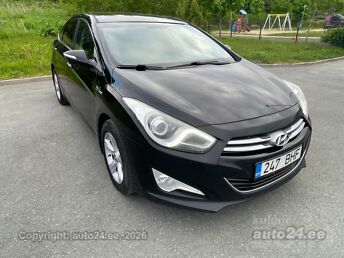 HYUNDAI I40 1.7 100 kW -12