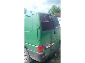 VW TRANSPORTER T4