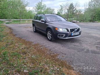 VOLVO XC70 SUMMUM 2.4 120 kW -11