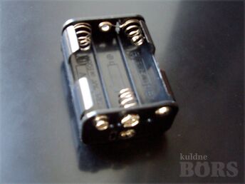 AKUDE KONTEINER UM-3X6 SUURUS AA 1,5 V (9 V).