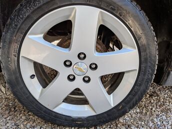 CHEVROLET 17" 215/50 VELJED REHVIDEGA JOOKS