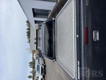 TOYOTA HILUX KASTI KATE