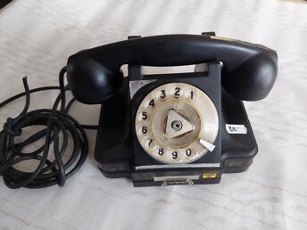 KETTAGA TELEFON