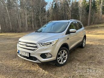 FORD KUGA TITANUM 2.0 132 kW -17