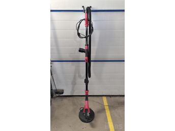 LIHVIMISMASIN SEINTE JA LAGEDE LIHVIMISEKS DRYWALL SANDER - 600 W