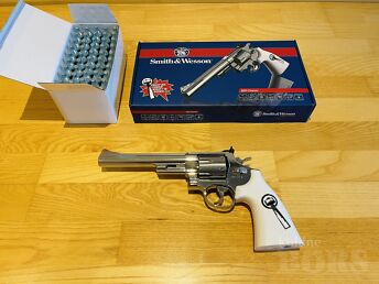 UUS UMAREX SMITH & WESSON 629 6,5" 4,5MM CO2 ÕHUREVOLVER