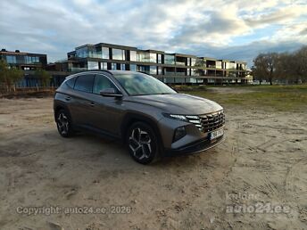 HYUNDAI TUCSON PREMIUM 4WD 1.6 100 kW -21