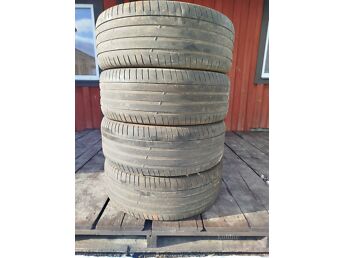 REHV 265/60 R18