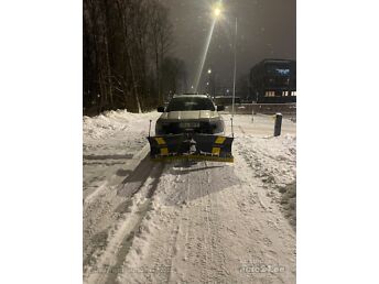 FORD RANGER FICON V-SAHK JA KESKTERA 3.0 177 kW -23
