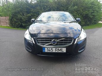 VOLVO V60 SUMMUM 2.0 120 kW -11