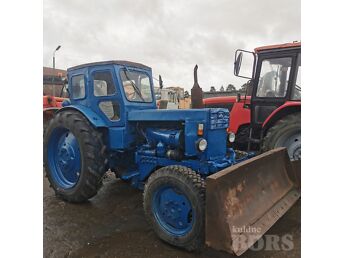 TRAKTOR T40 AM