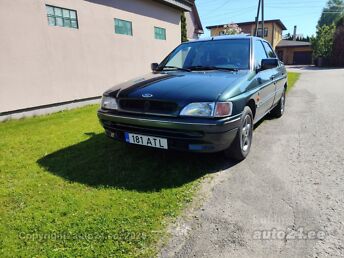 FORD ESCORT GHIA 1.8 77 kW -92