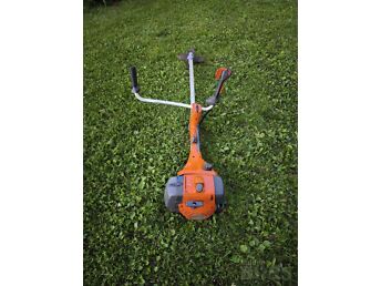 HUSQVARNA 555FXT VÕSALÕIKUR