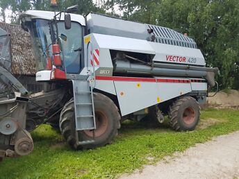ROSTSELMASH VEKTOR 420
