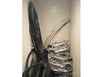 W212 SEDAAN VARUOSAD